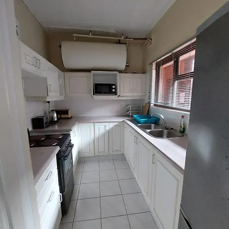 3 Marilyn Court Apartment Scottburgh Exterior photo